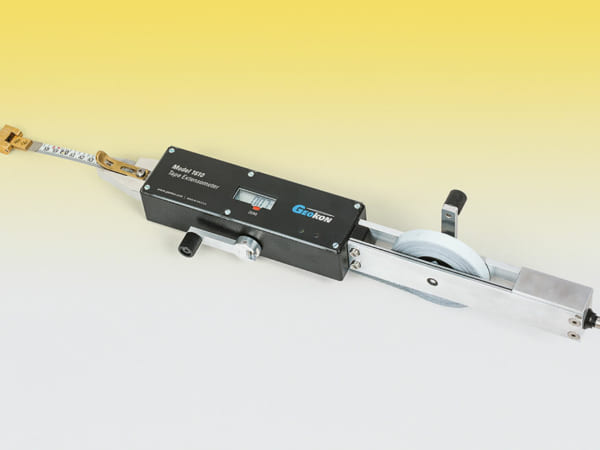Thước đo độ lún/ Tape Extensometers | Model 1610– Geokon.USA
